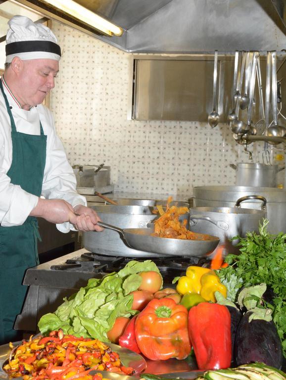 Hotel President Chianciano Terme Kültér fotó