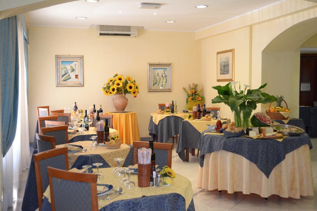 Hotel President Chianciano Terme Kültér fotó