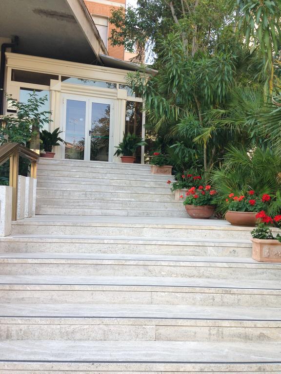 Hotel President Chianciano Terme Kültér fotó